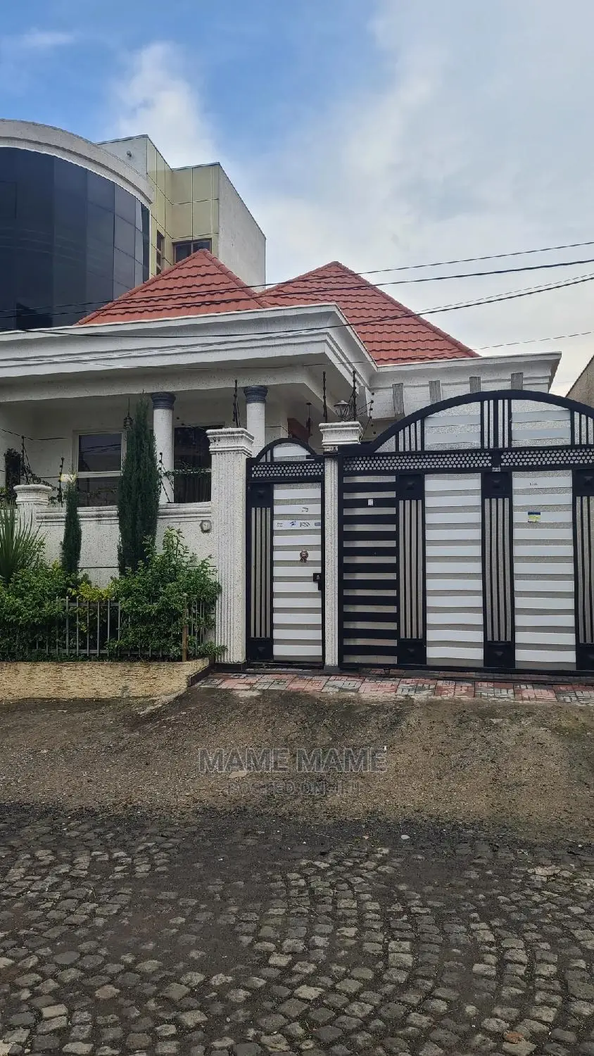 3bdrm Villa in Addis Abeba, Bole for sale