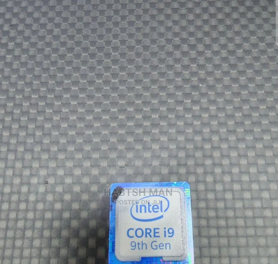 New Laptop Dell Precision 15 3520 32GB Intel Core I9 SSD 512GB