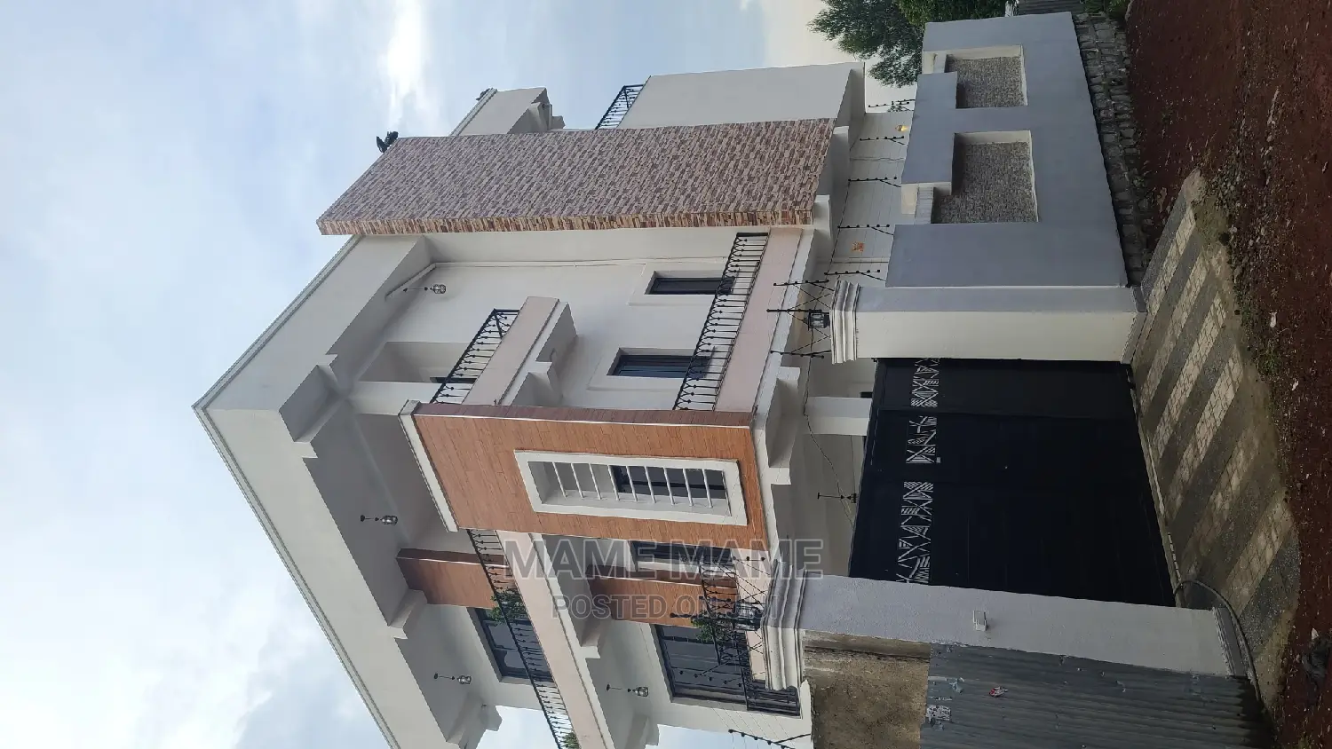 5bdrm House in Addis Abeba, Bole for sale