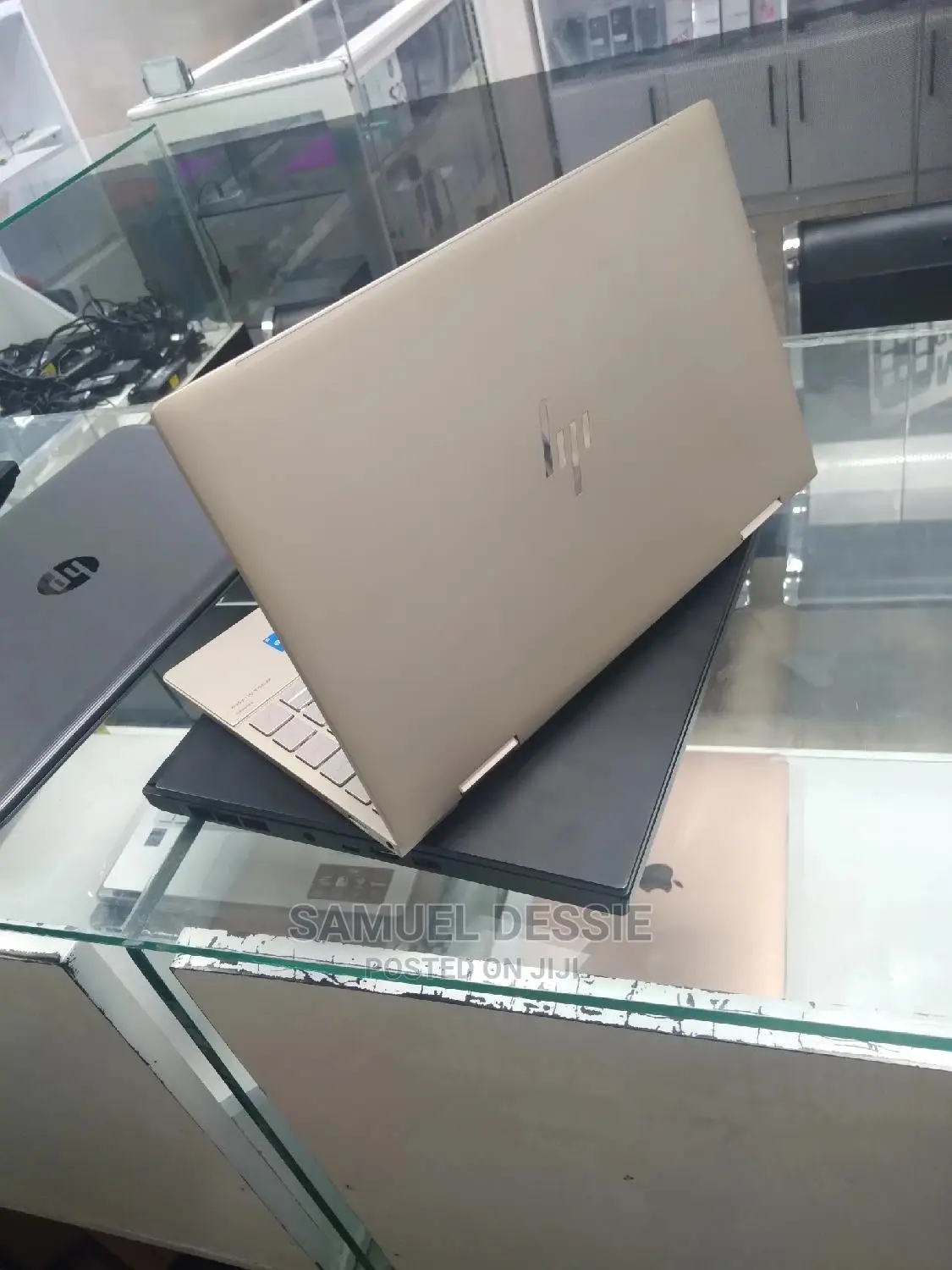 New Laptop HP Envy X360 8GB Intel Core I5 SSD 512GB