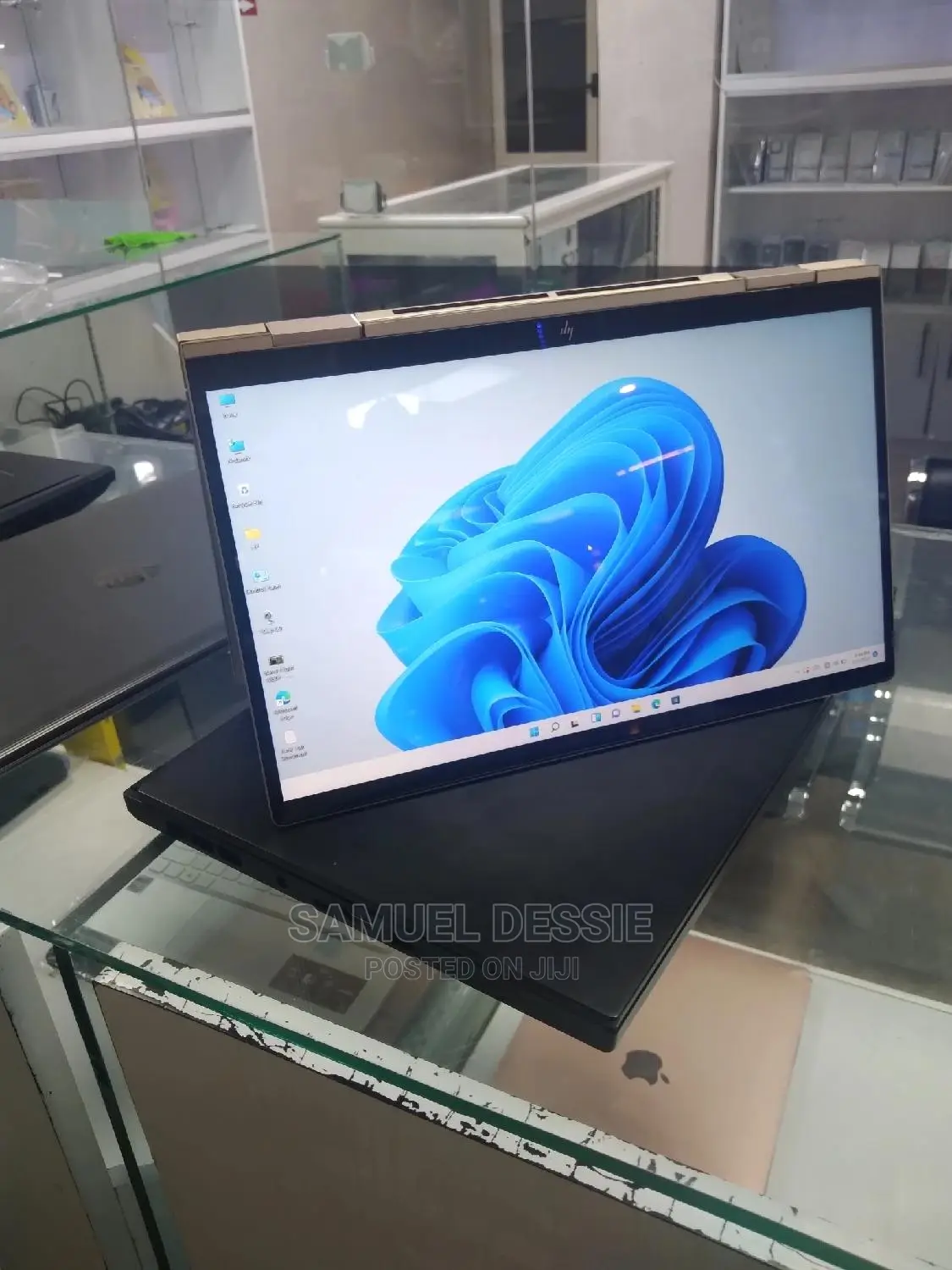 New Laptop HP Envy X360 8GB Intel Core I5 SSD 512GB