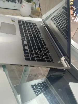 Photo - Laptop Toshiba Satellite C55 12GB Intel Core I7 HDD 1T