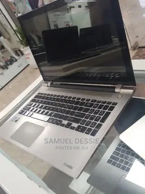 Laptop Toshiba Satellite C55 12GB Intel Core I7 HDD 1T