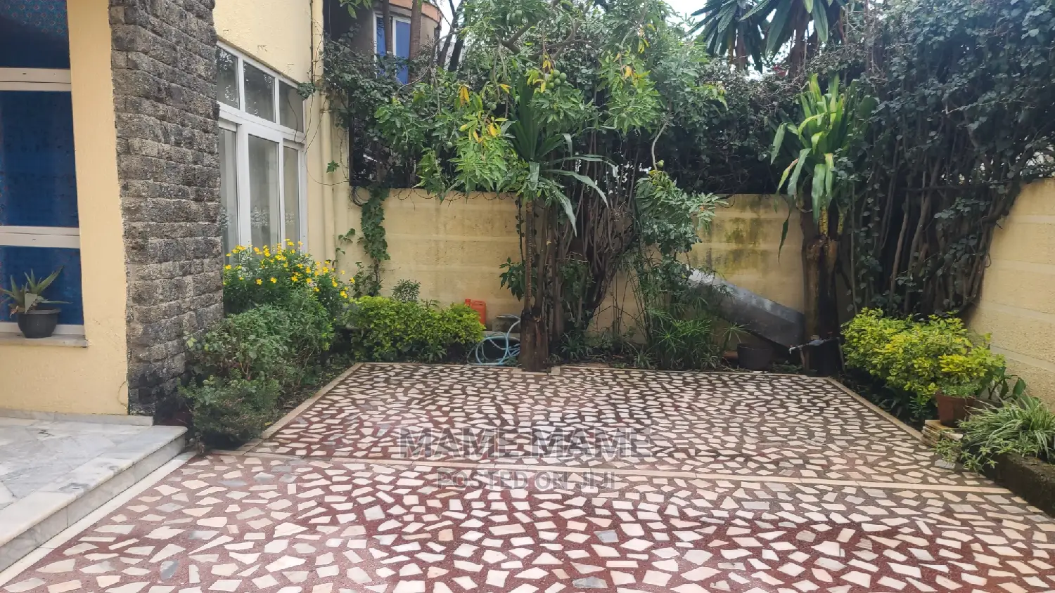 Furnished 5bdrm House in Addis Abeba, Bole for rent