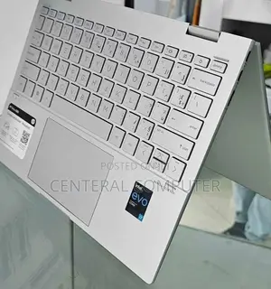 New Laptop HP Envy 14 16GB Intel Core I7 SSD 512GB