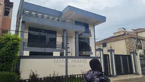 5bdrm House in Addis Abeba, Bole for sale
