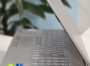 New Laptop HP Stream Notebook 8GB Intel Core I5 SSD 512GB