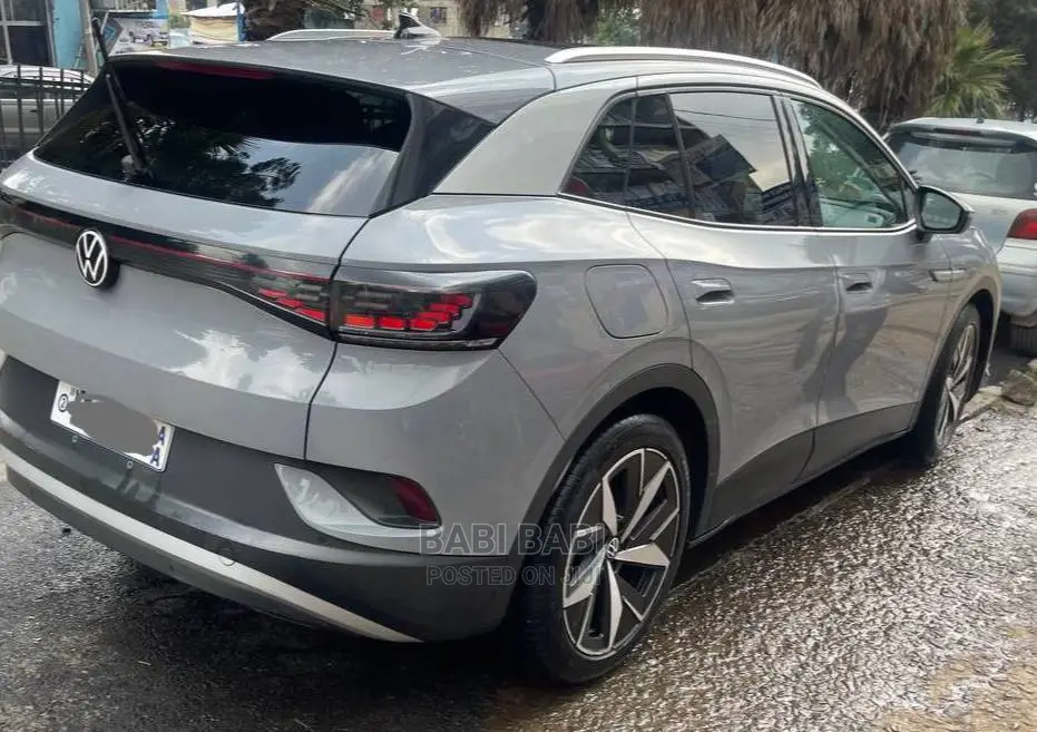 Volkswagen ID.4 2022 Gray