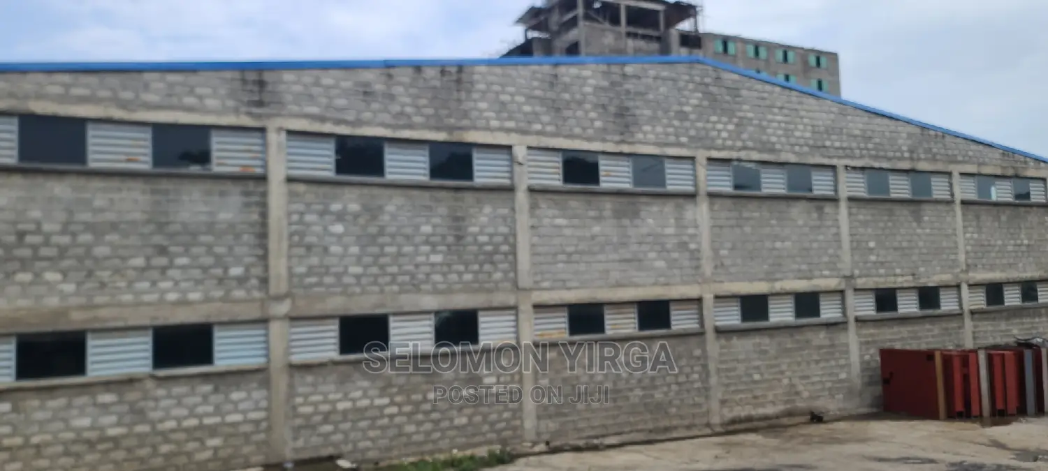 የሚከራይ መጋዘን ነዉ