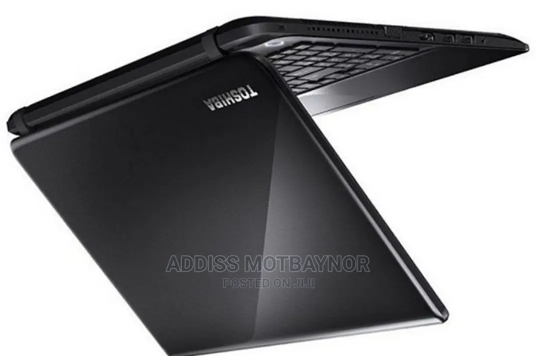 New Laptop Toshiba Satellite C55 8GB Intel Core i7 SSD 256GB