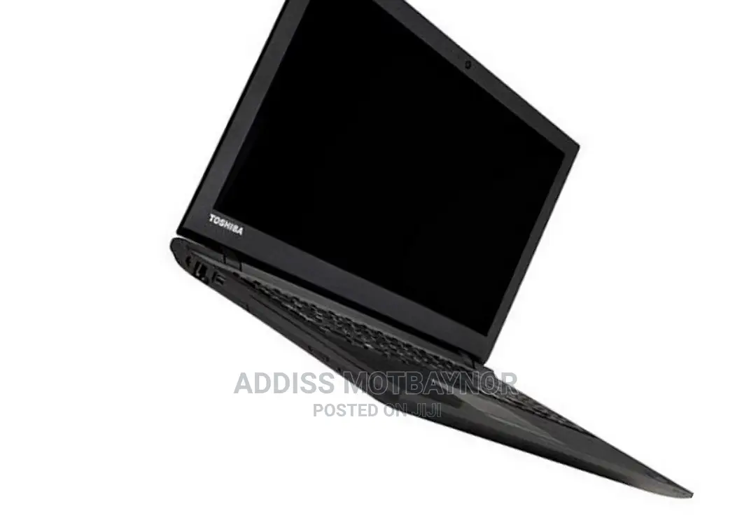 New Laptop Toshiba Satellite C55 8GB Intel Core i7 SSD 256GB