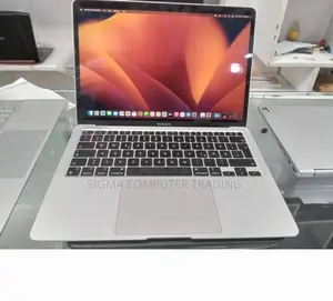 New Laptop Apple MacBook Air 2020 M1 8GB Apple M1 SSD 256GB