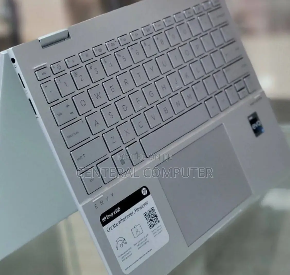New Laptop HP Envy X360 16GB Intel Core I5 SSD 512GB