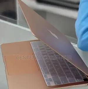 New Laptop Apple MacBook Pro M1 8GB SSD 512GB