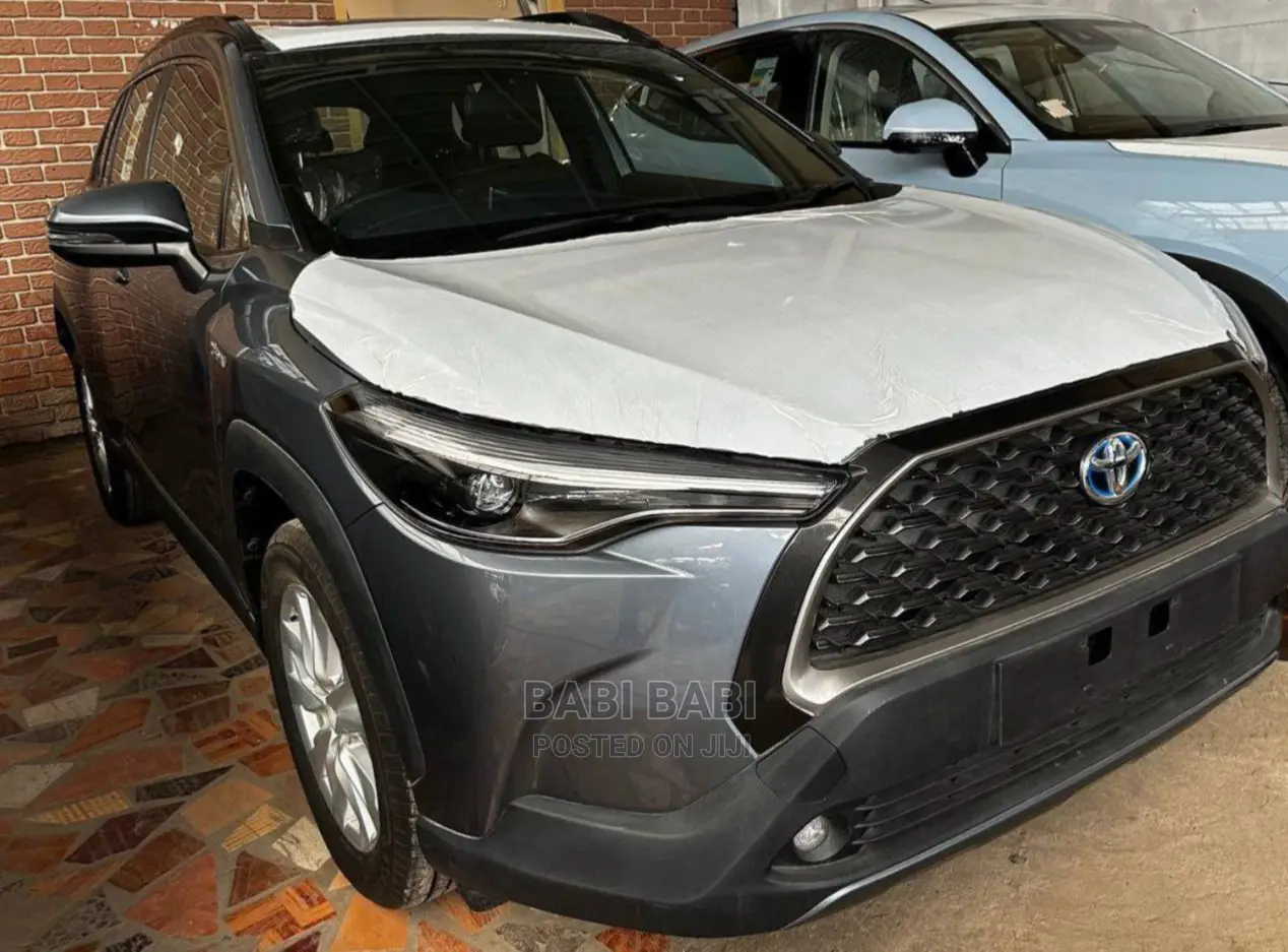 New Toyota Corolla Cross 2023 Gray