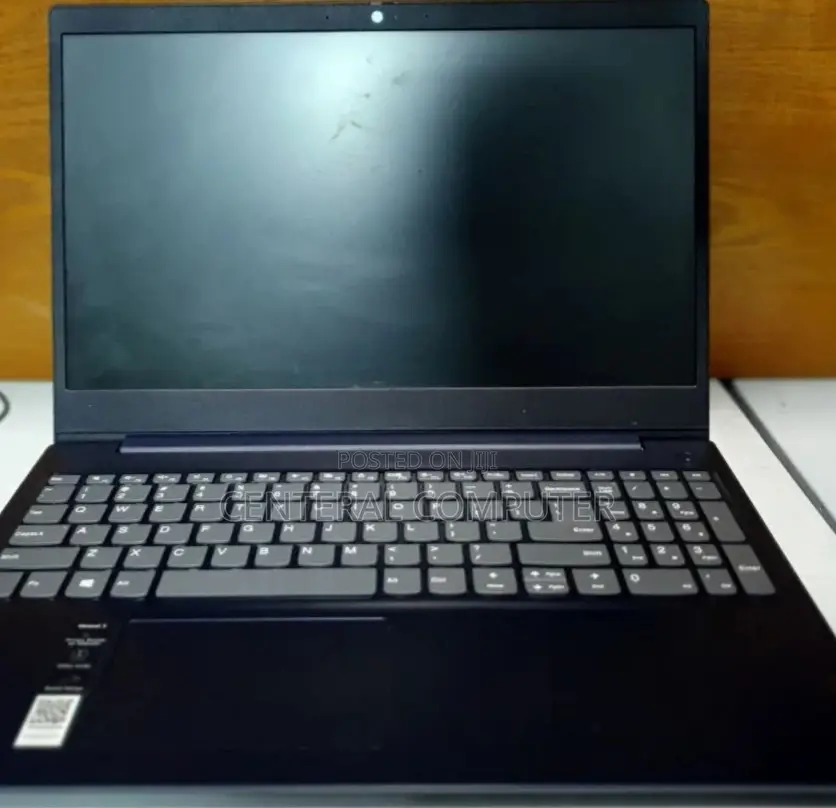 New Laptop Lenovo Ideapad 3 8GB Intel Core I5 SSD 256GB