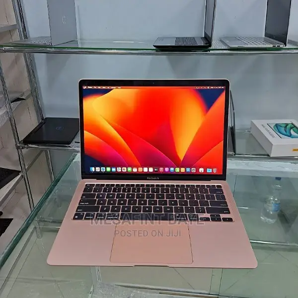 New Laptop Apple MacBook Air 2020 M1 8GB Intel Core I5 SSD 256GB