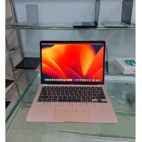 New Laptop Apple MacBook Air 2020 M1 8GB Intel Core I5 SSD 256GB
