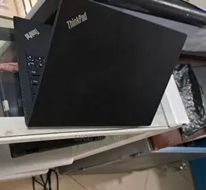 Photo - New Laptop Lenovo ThinkPad T470 8GB Intel Core I5 SSD 256GB