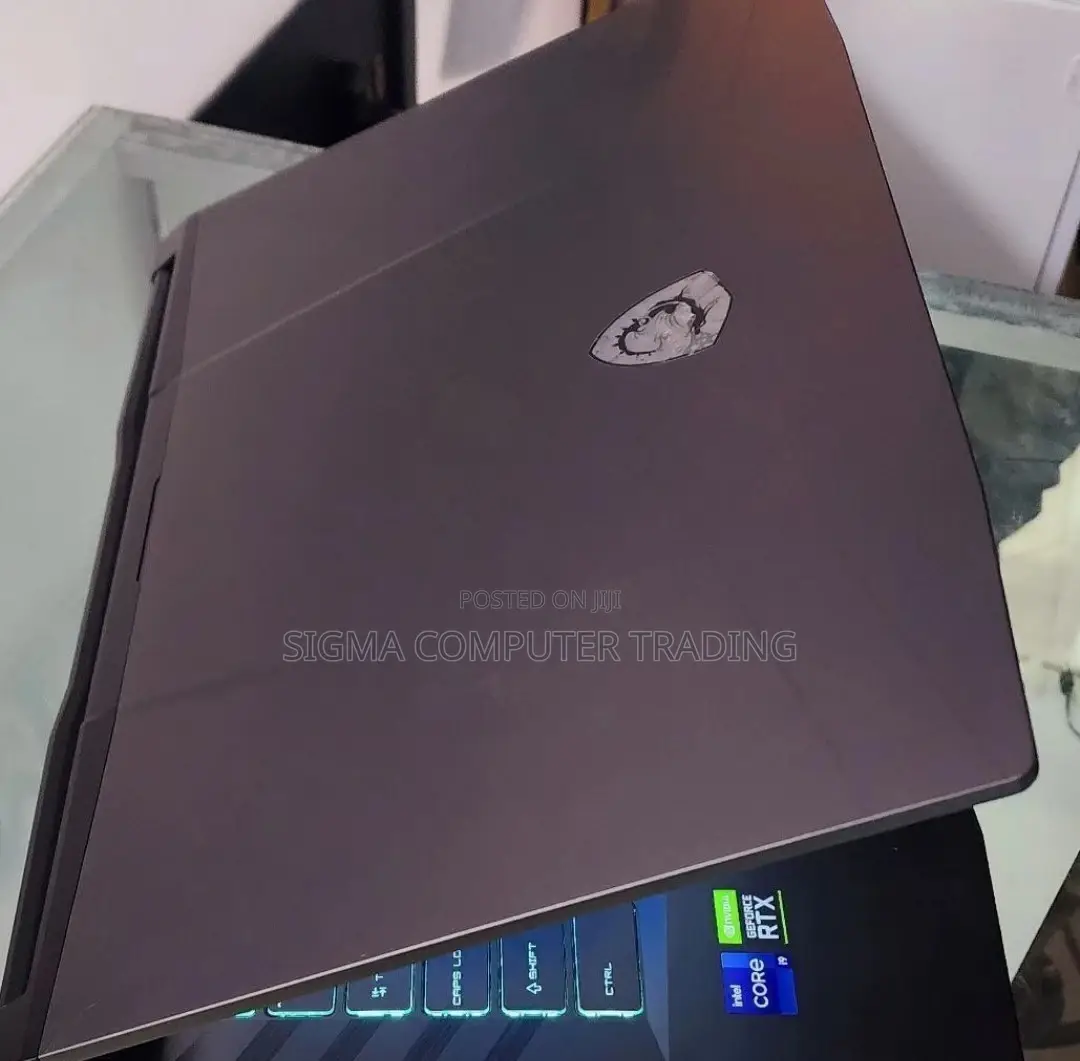 New Laptop HP Omen 15 16GB Intel Core I9 SSD 1T