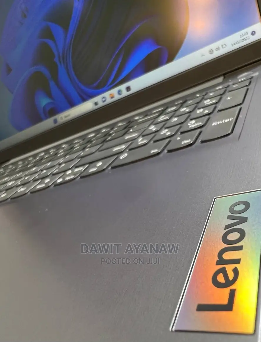 New Laptop Lenovo 16GB Intel Core I7 SSD 1T