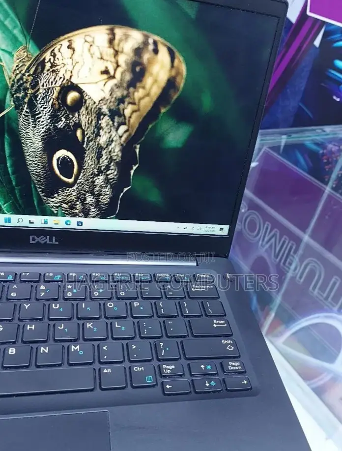 New Laptop Dell Vostro 14 5480 8GB AMD Ryzen 5 SSD 256GB