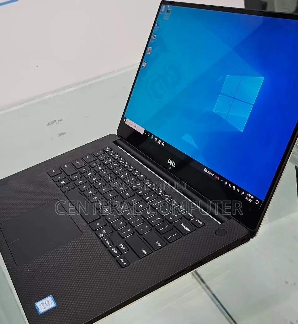 New Laptop Dell XPS 13 9360 16GB Intel Core I7 SSD 512GB