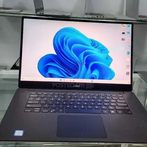 New Laptop Dell Precision 7750 32GB Intel Core I9 SSD 512GB