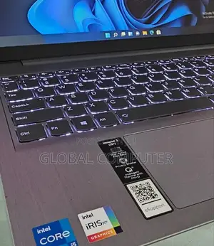 New Laptop Lenovo 12GB Intel Core I5 SSD 512GB