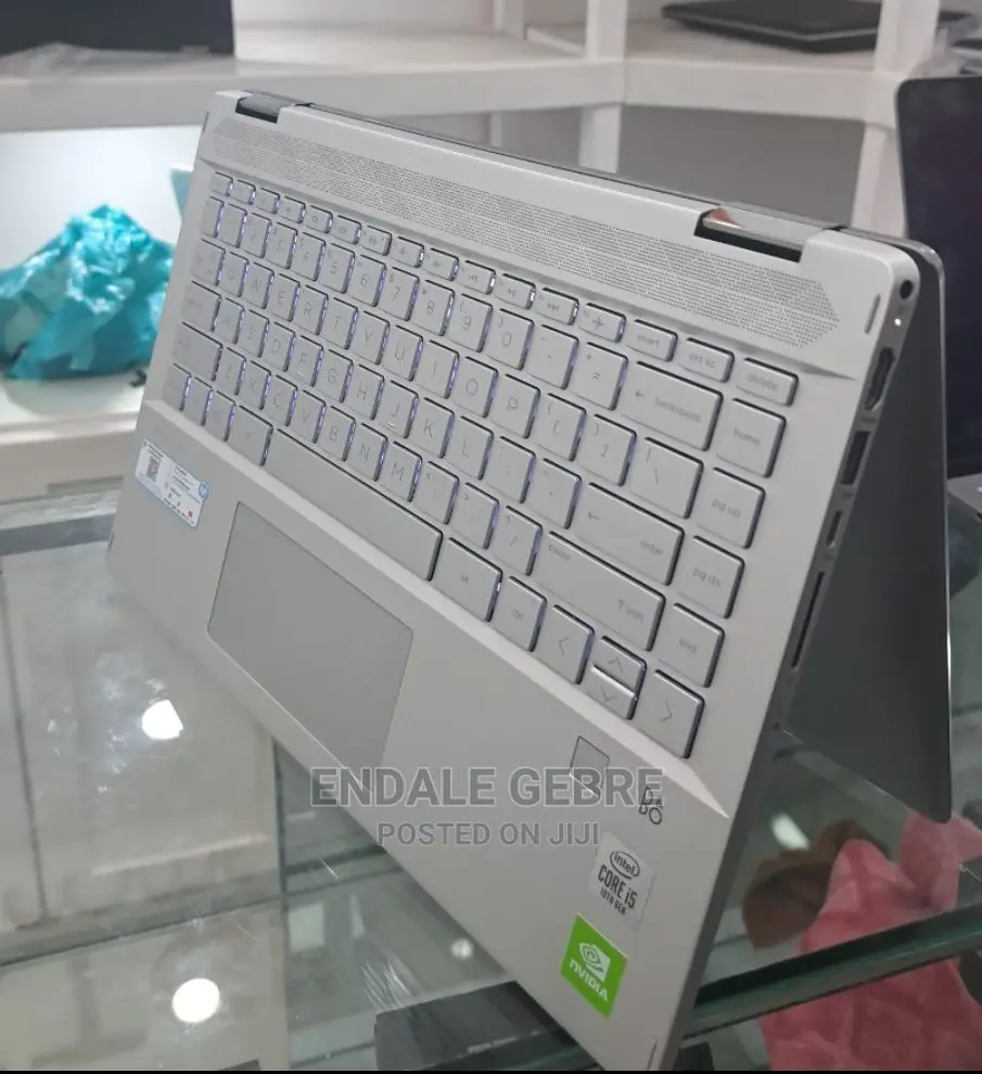 New Laptop HP Pavilion 15 8GB Intel Core I5 SSD 512GB