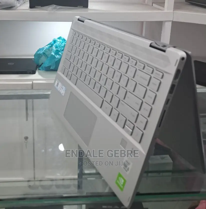 New Laptop HP Pavilion 15 8GB Intel Core I5 SSD 512GB