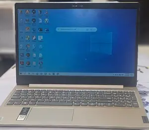 New Laptop Lenovo 8GB Intel Core I3 SSD 256GB