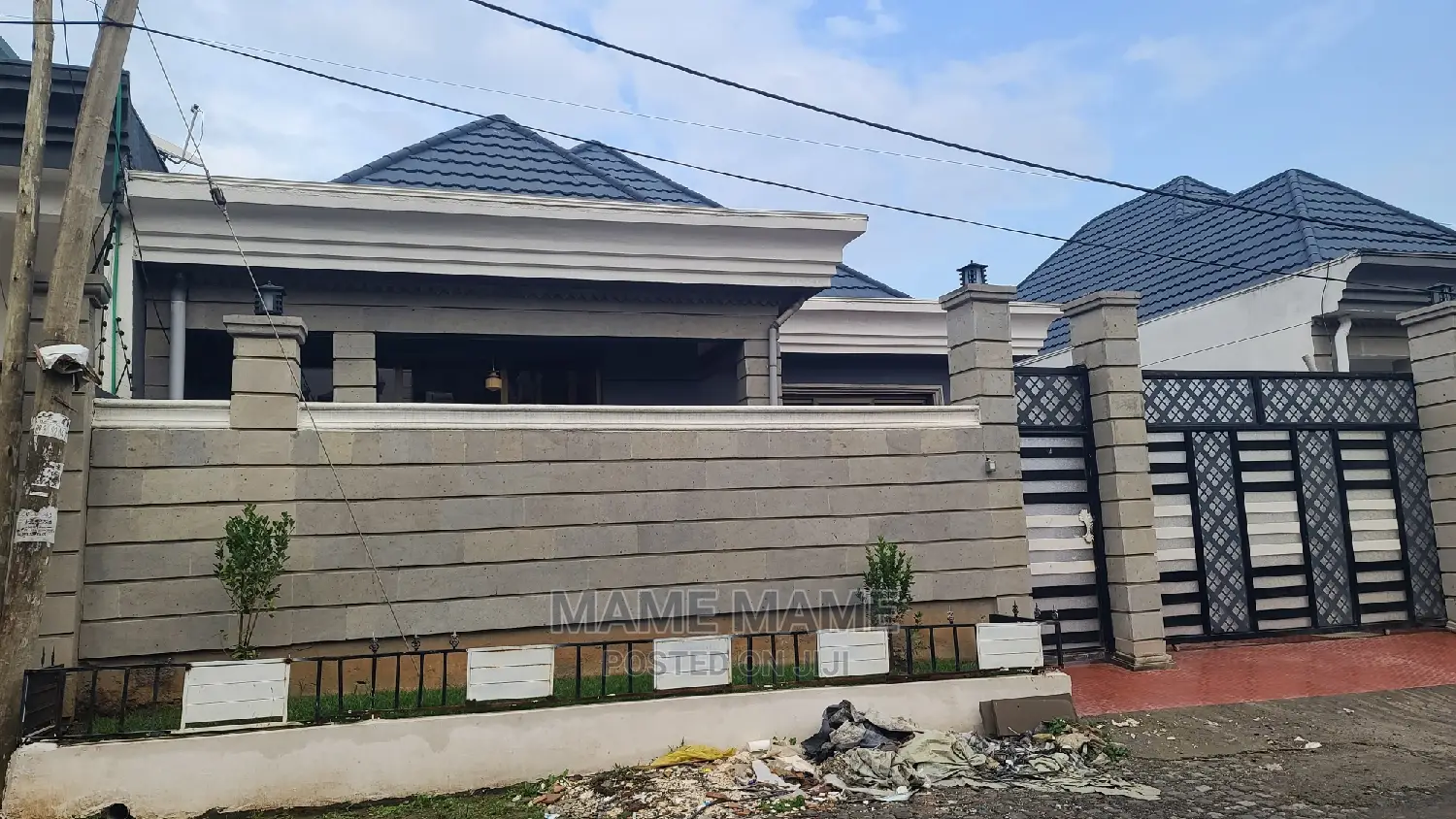 3bdrm Villa in Addis Abeba, Bole for sale