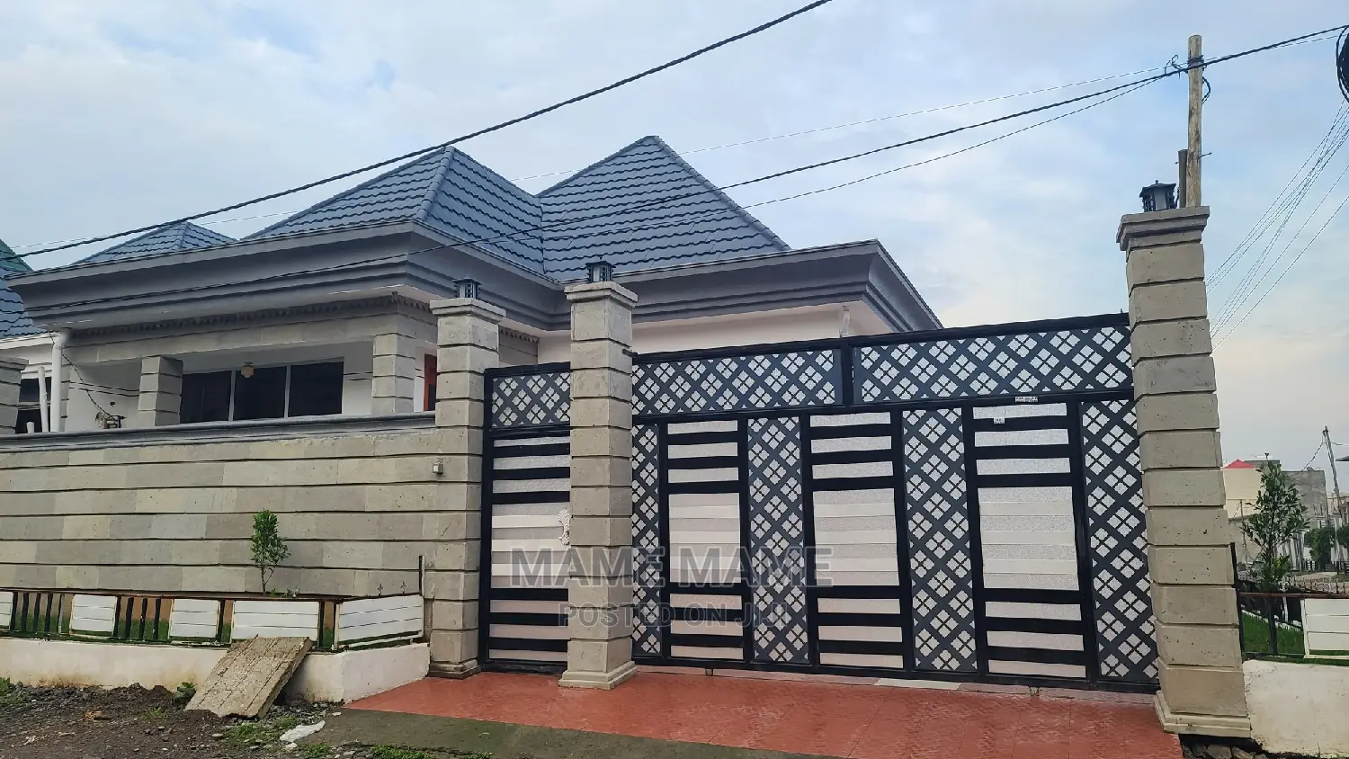 3bdrm Villa in Addis Abeba, Bole for sale