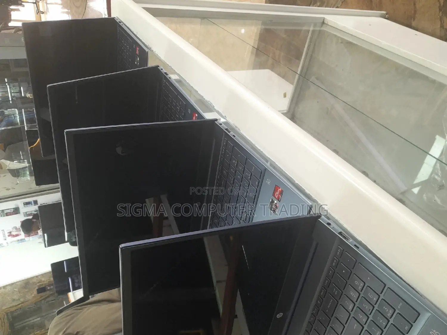 New Laptop HP Pavilion 15 8GB AMD Ryzen 5 SSD 512GB