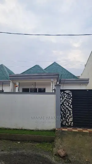 3bdrm Villa in Addis Abeba, Bole for sale
