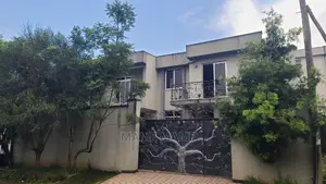 5bdrm House in Addis Abeba, Bole for sale