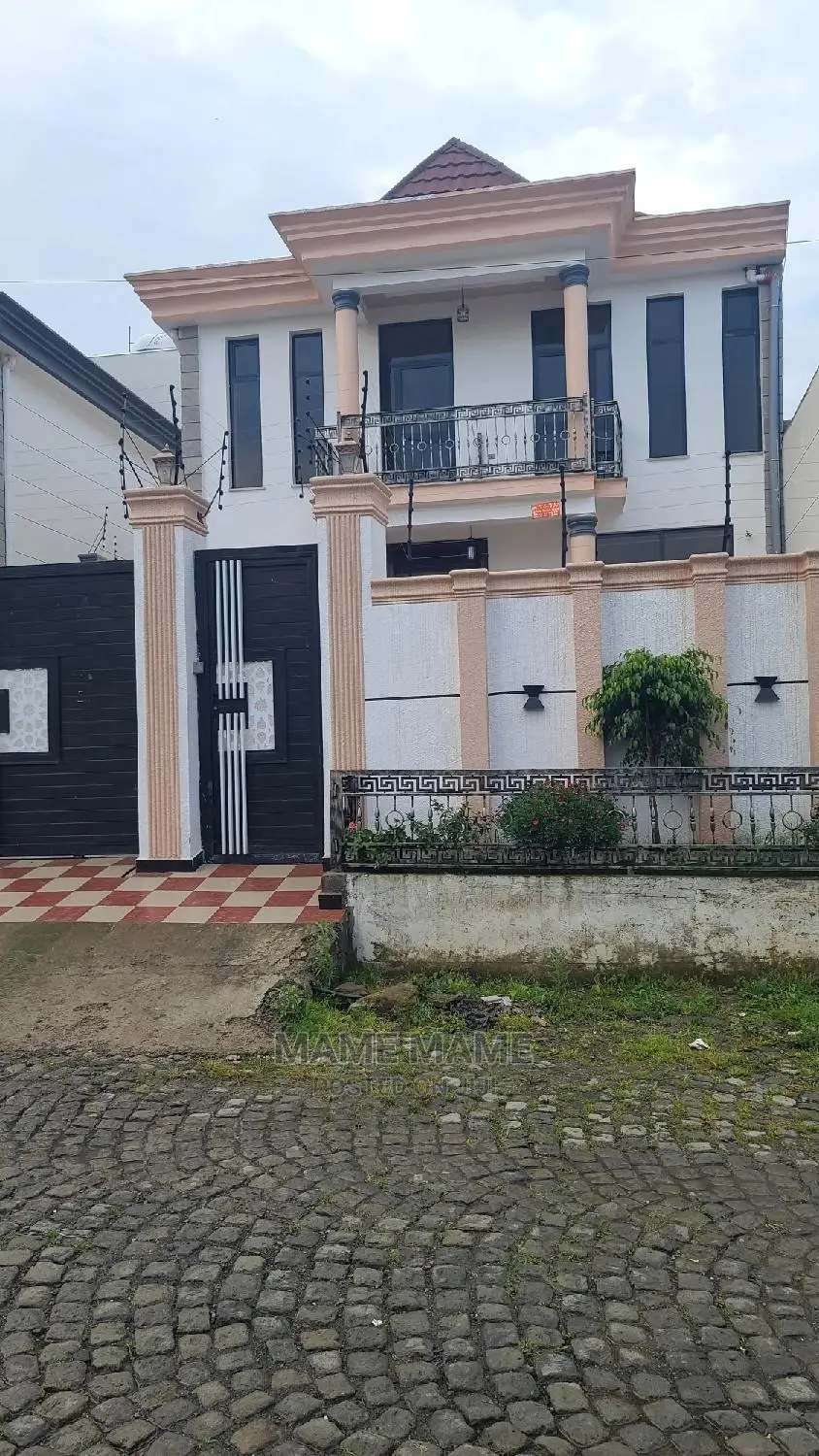 6bdrm House in Addis Abeba, Bole for sale