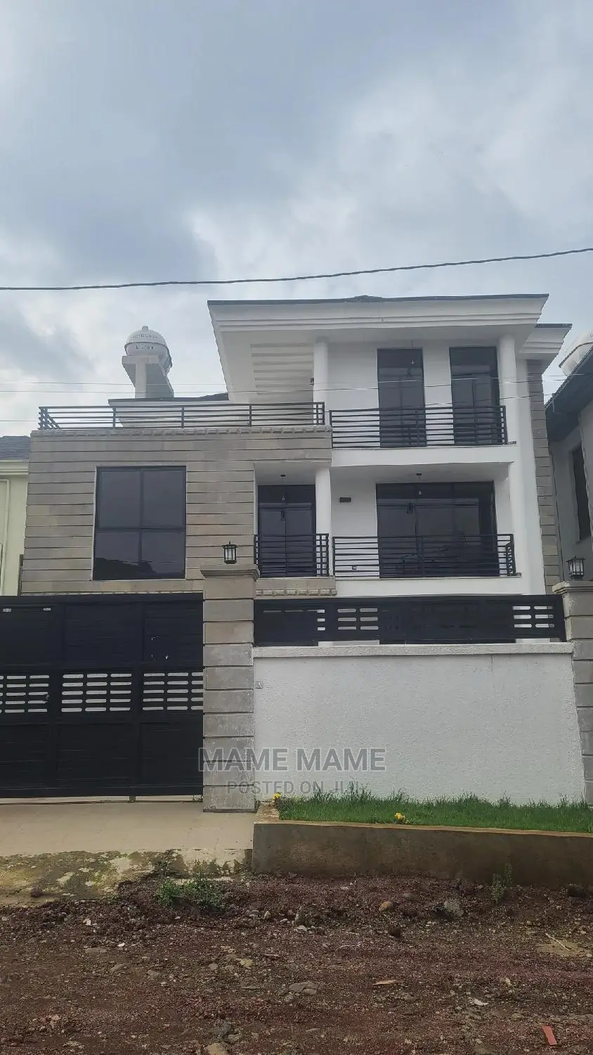 6bdrm House in Addis Abeba, Bole for sale