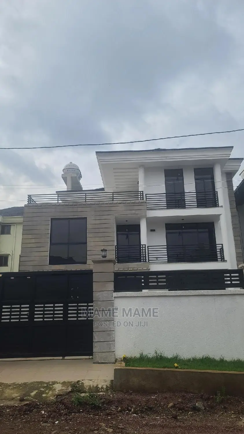 6bdrm House in Addis Abeba, Bole for sale