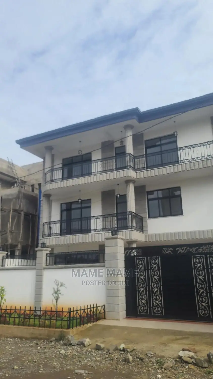 6bdrm House in Addis Abeba, Bole for sale