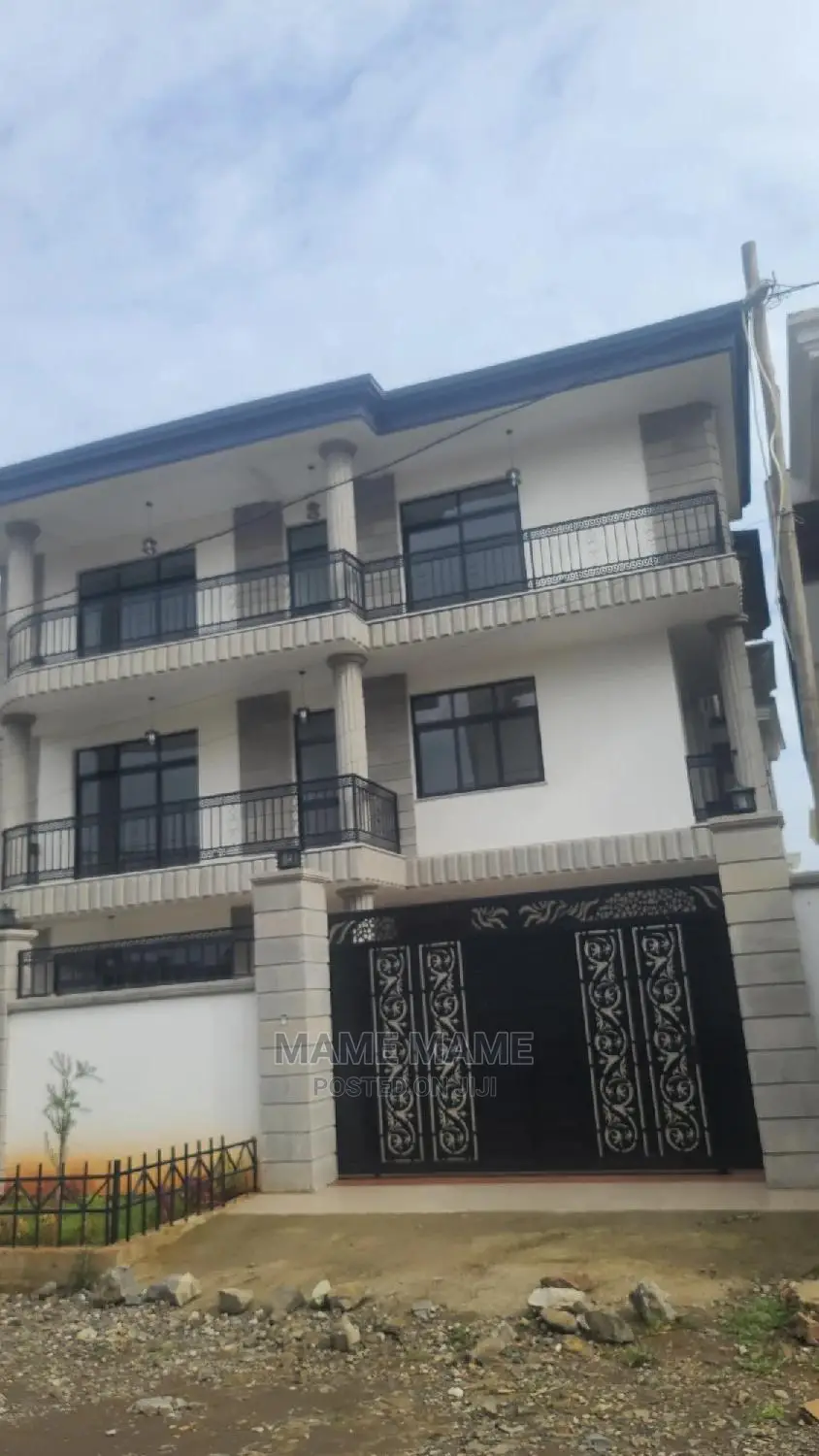 6bdrm House in Addis Abeba, Bole for sale