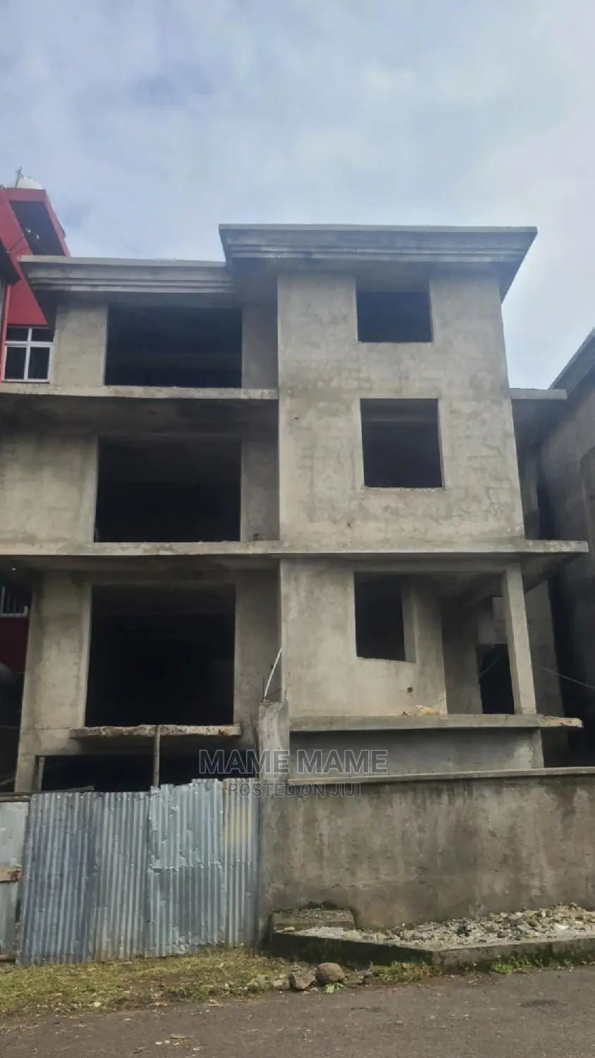 6bdrm House in Addis Abeba, Bole for sale