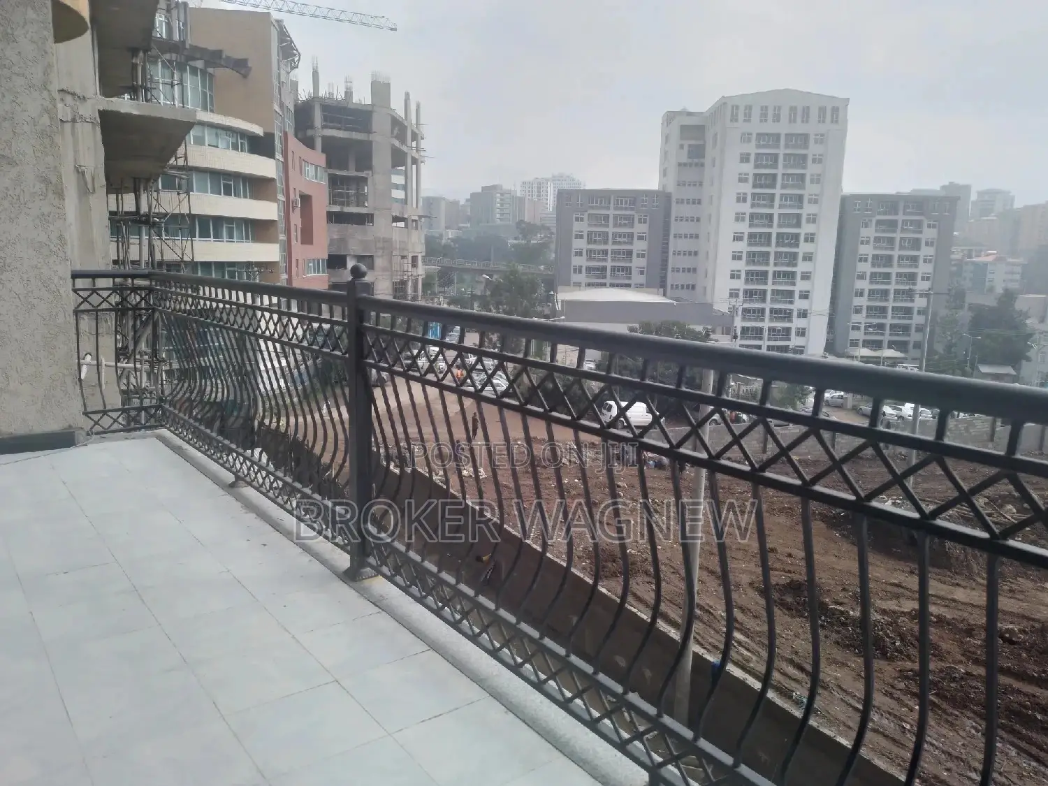 Furnished 3bdrm Apartment in Kirkos for rent