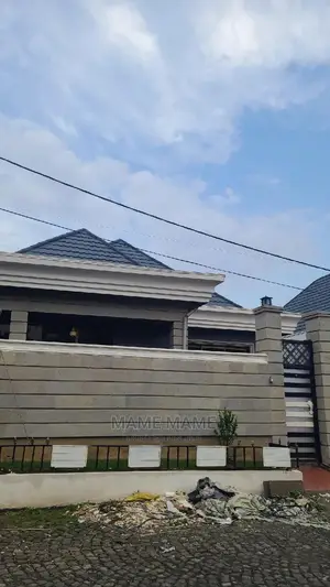3bdrm Villa in Addis Abeba, Bole for sale