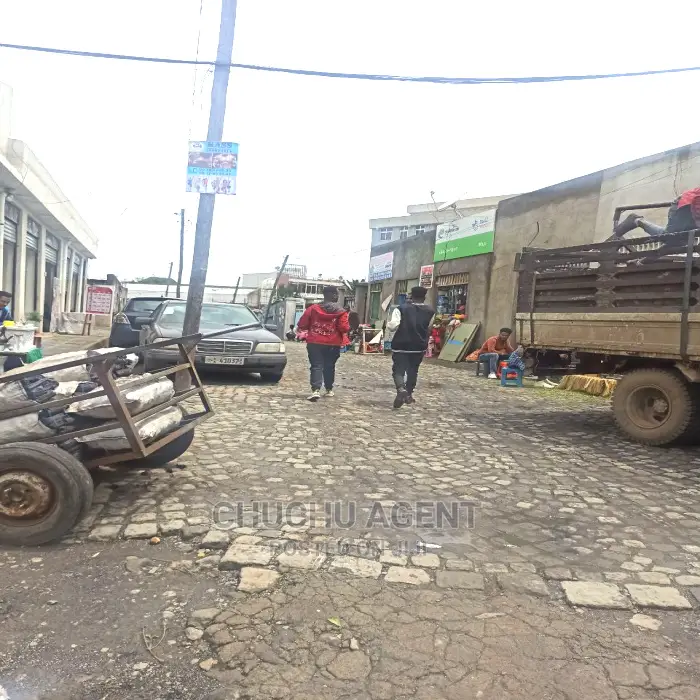 2bdrm House in Nifas Silk-Lafto for sale