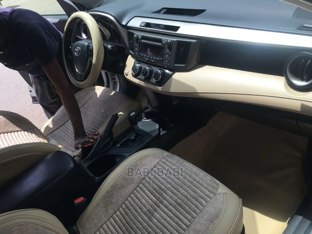 Toyota RAV4 2010 Gray