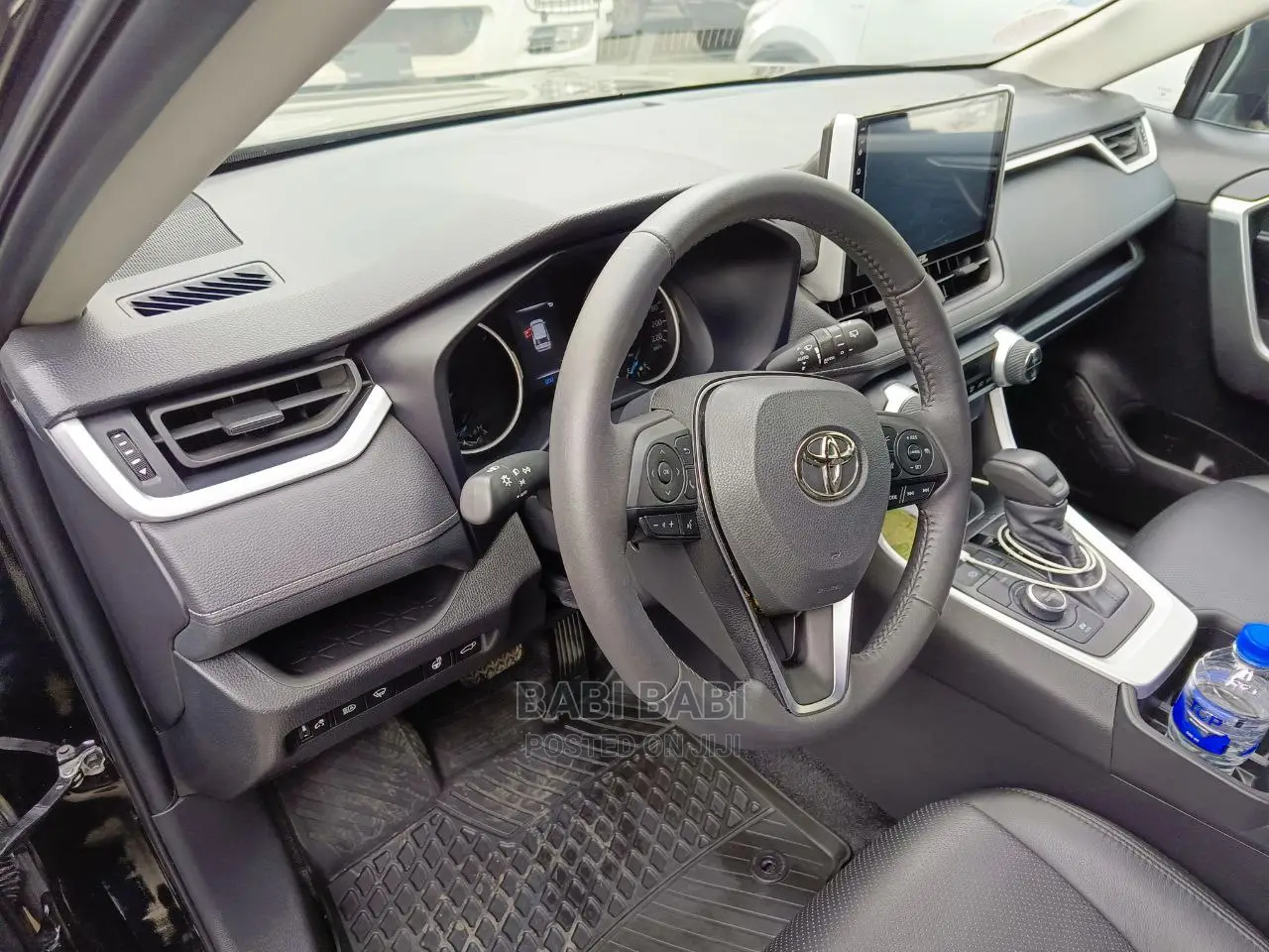 Toyota RAV4 2022 Matt Black