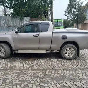 Toyota Hilux 2019 Brown
