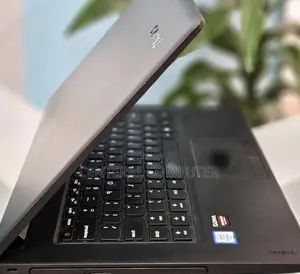 New Laptop Lenovo IdeaPad Yoga 11 8GB Intel Core I5 SSD 256GB